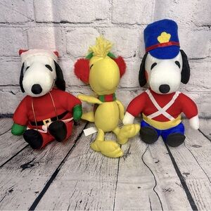 Peanuts Plush Vintage Christmas Snoopy Woodstock 6” Santa Drummer Boy